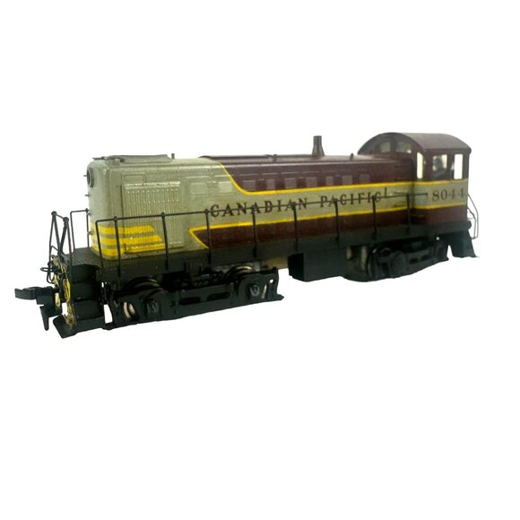 Vintage ALCO Models S-1 Canadian Pacific # 8044 HO Engine - Picture 1 of 7